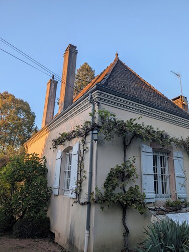 La Demeure de l'Intendant - 15-person gîte with 9000m2 grounds and swimming pool