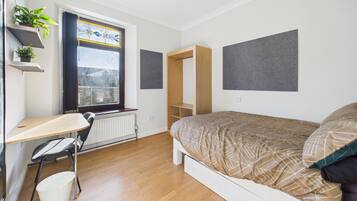 Deluxe Apartment | Free WiFi