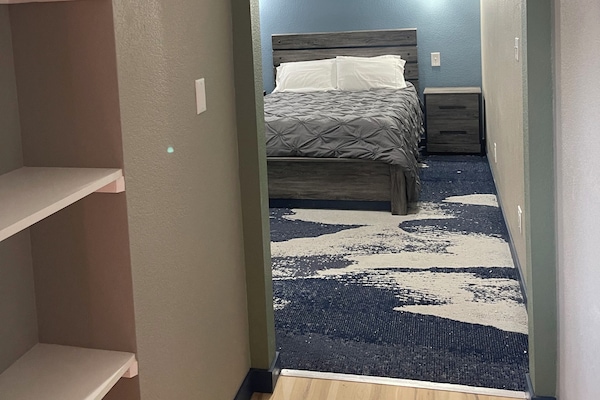 经典平房 | 熨斗/熨衣板、免费 WiFi