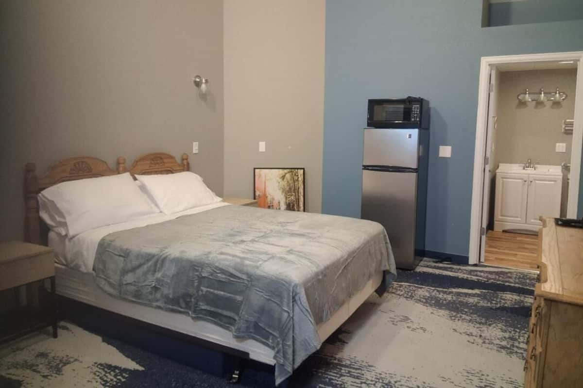 Economy Single Room | Living area