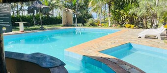 Pousada Oasis Beach Club