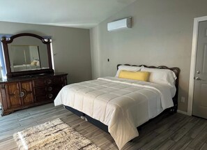 3 bedrooms, Internet, bed sheets