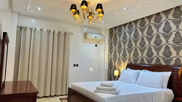 In-room safe, blackout curtains, soundproofing, iron/ironing board