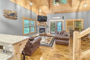 TV, peis og videospill