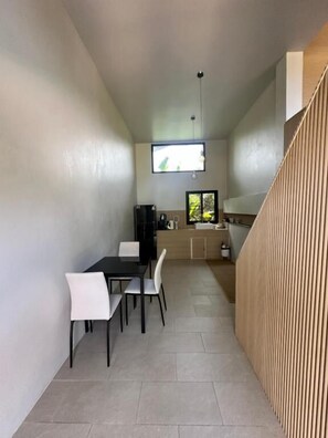 Suite estudio superior | Ropa de cama de alta calidad y caja de seguridad en la habitación 