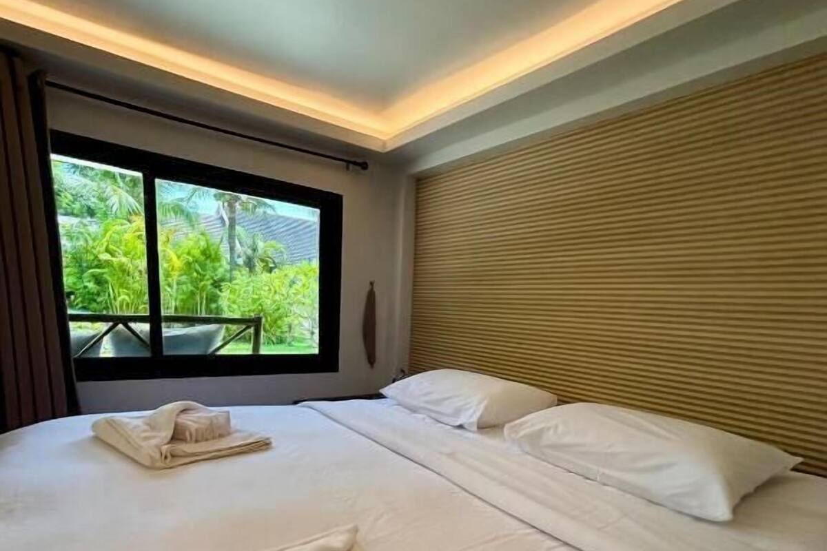 Classic Double Room, Pool View | In-room safe, iron/ironing board, free WiFi