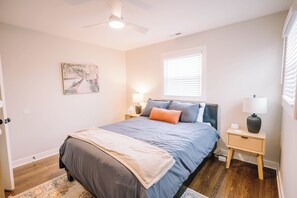 3 bedrooms, iron/ironing board, travel crib, free WiFi