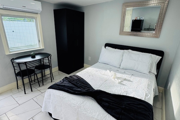 1 bedroom, iron/ironing board, free WiFi, bed sheets