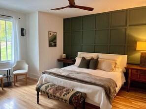 3 quartos, ferros/tábuas de passar roupa, Wi-Fi, roupa de cama