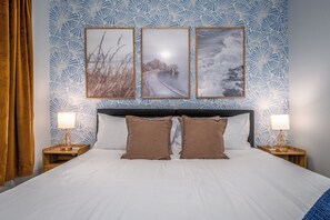 1 soverom, skrivebord, strykejern/-brett og wi-fi (inkludert)