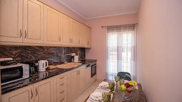 Microwave, oven, dishwasher