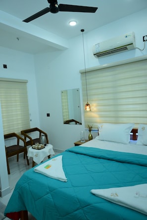 Double or Twin Room | Iron/ironing board, free WiFi