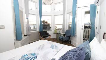 6 bedrooms, iron/ironing board, free WiFi, bed sheets