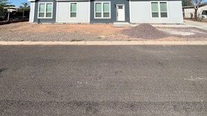 Exterior - 2 Miles From Spring Training (Peoria)
