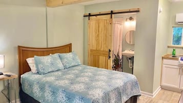 WiFi, bed sheets