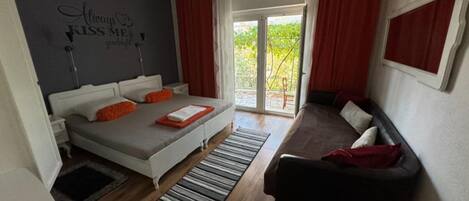 2 makuuhuonetta, internet, vuodevaatteet