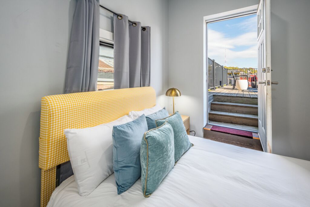 3 多间卧室、办公桌、熨斗/熨衣板、免费 WiFi