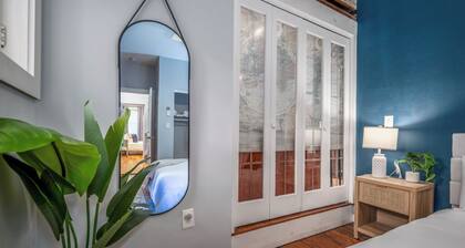 OTR by TQL+Private Rooftop+Fire Pit+2King Beds+Wifi+Sleeps 8ppl