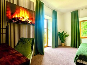 Deluxe Double Room, Balcony | Free WiFi - Hotel Bergen Zur Post by Rikas Hotels (Bergen)
