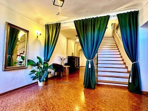 Interior entrance - Hotel Bergen Zur Post by Rikas Hotels (Bergen)