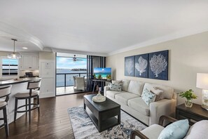 Smart TV, books, printers - Premium Waterfront Marco Island Condo (Marco Island)