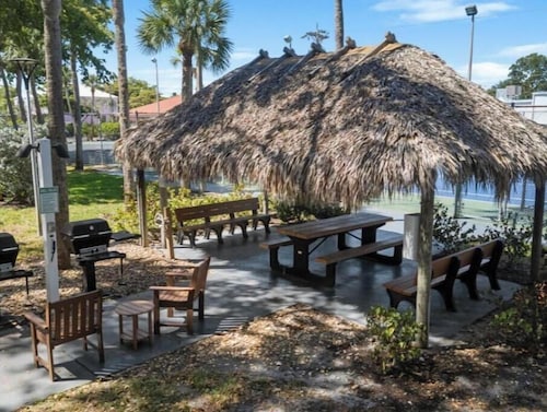 Premium Waterfront Marco Island Condo