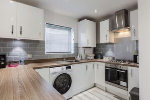 Mikrobølgeovn og ovn