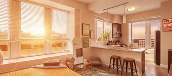 Welcome to Dog Moines- Skywalk connected pet-friendly studio. NO pet fees!