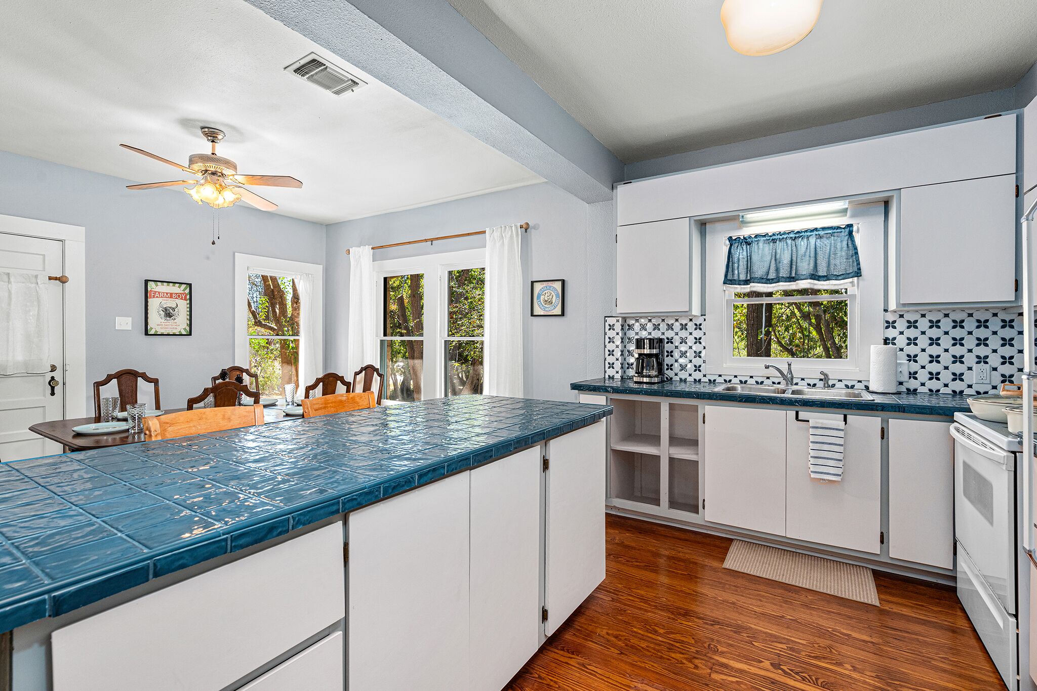 Mikrowelle, Ofen, Herdplatte