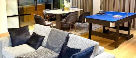 Apartment, City View | Living area