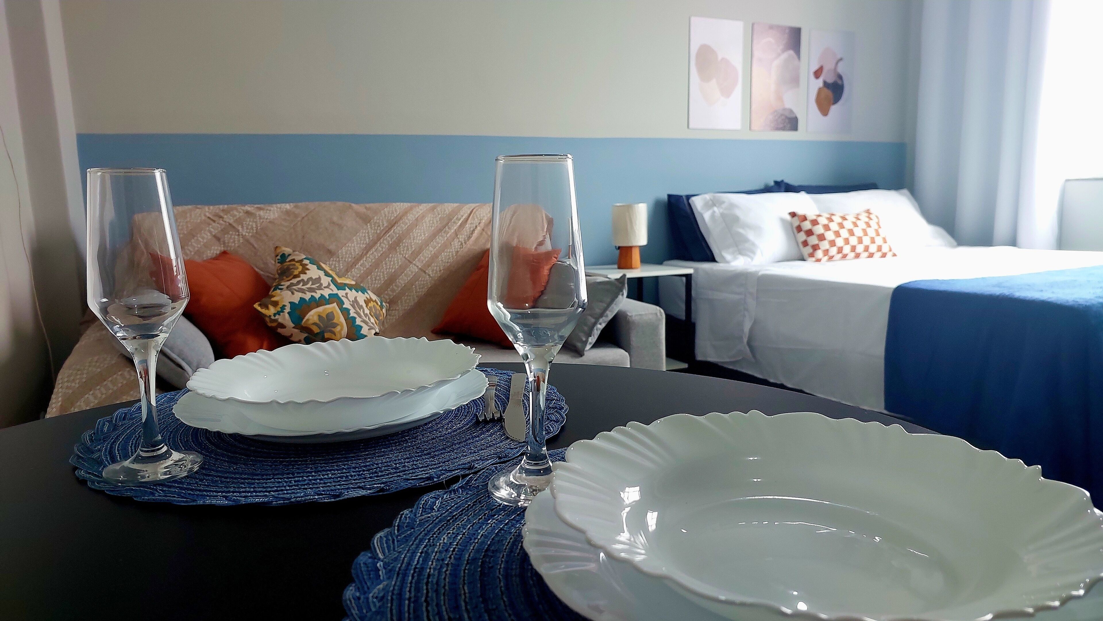 1 غرفة نوم ومكواة/لوح كي وواي فاي وملاءات أسرّة