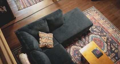 NEW King's Adventure Cabin -10 miles from downtown Tupelo - 17 acres