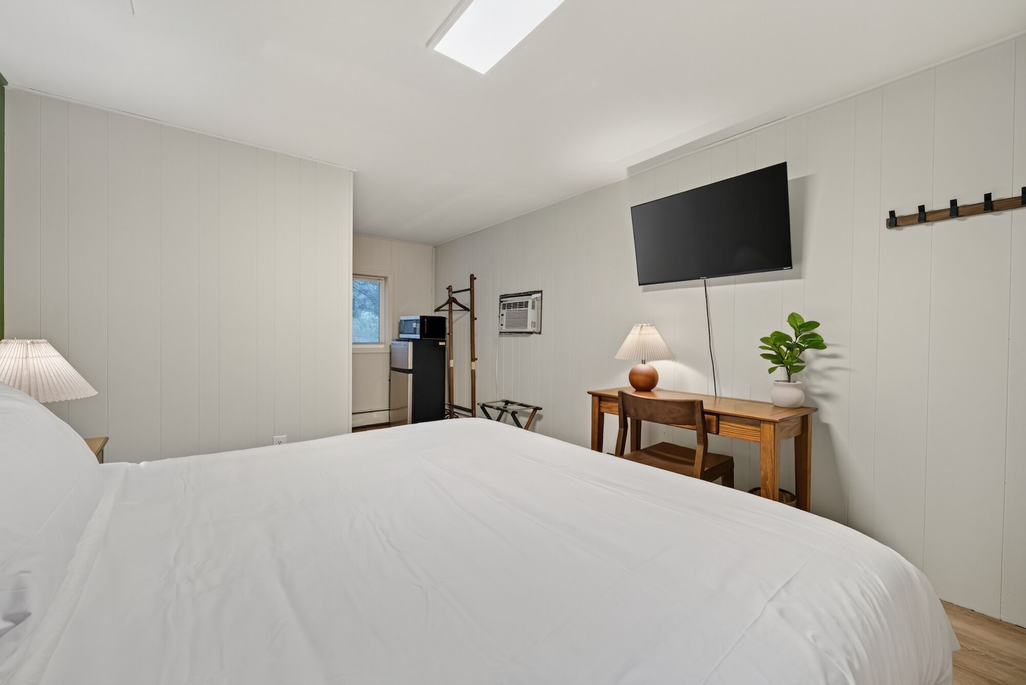 Comfort-Einzelzimmer, 1 King-Bett | Hochwertige Bettwaren, Betten mit Memory-Foam-Matratzen