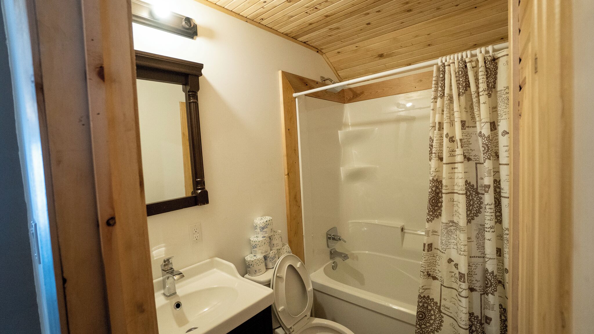 Cottage, vue lac | Salle de bain