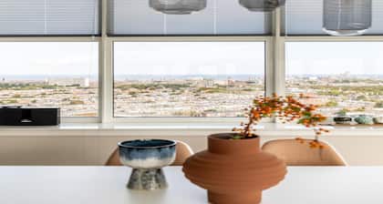 Comfortable Apartment With Panoramic Views