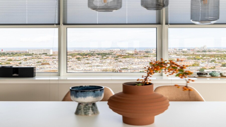 Comfortable Apartment With Panoramic Views