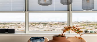 Comfortable Apartment With Panoramic Views