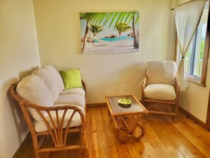 Classic Apartment #4 | Living area