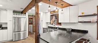 4BR Waterfront • Boat Slip + Kayaks • Sunsets