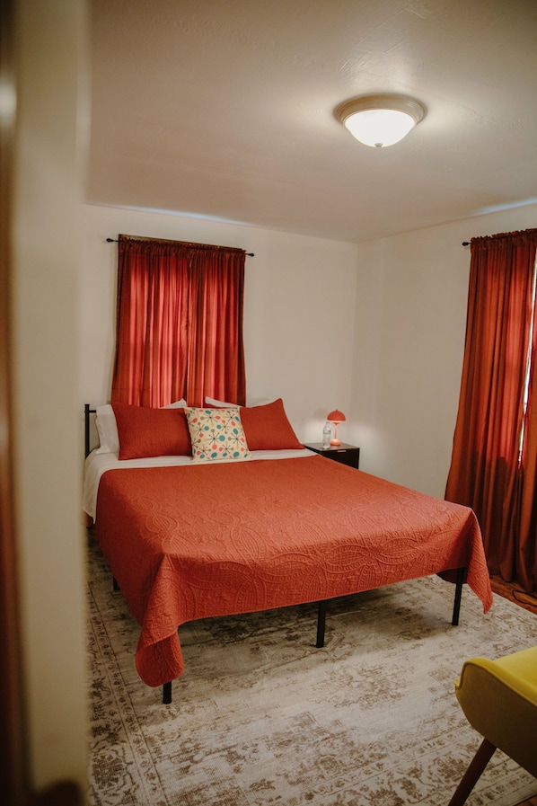 2 Schlafzimmer, Bügeleisen/Bügelbrett, Reisekinderbett, kostenloses WLAN