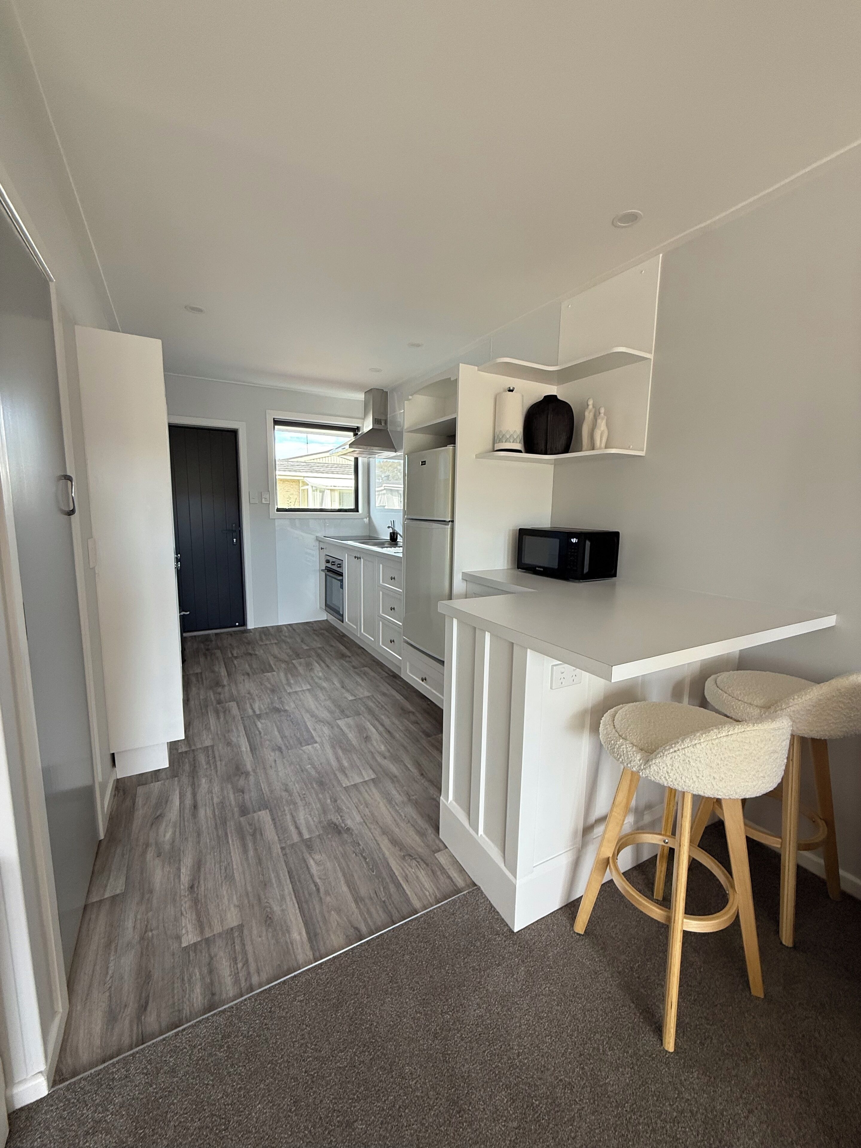 電子レンジ、オーブン、コンロ、食器洗い機