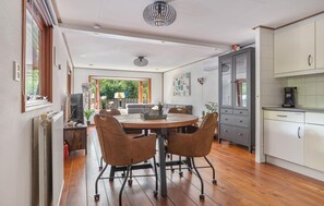 Interior - Awesome home in Erm with private swimming pool, can be inside or outside (Erm)