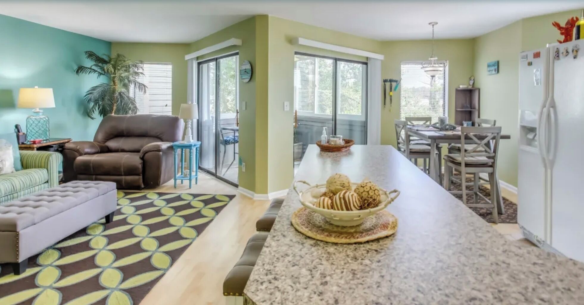 TV connectée, livres, imprimantes