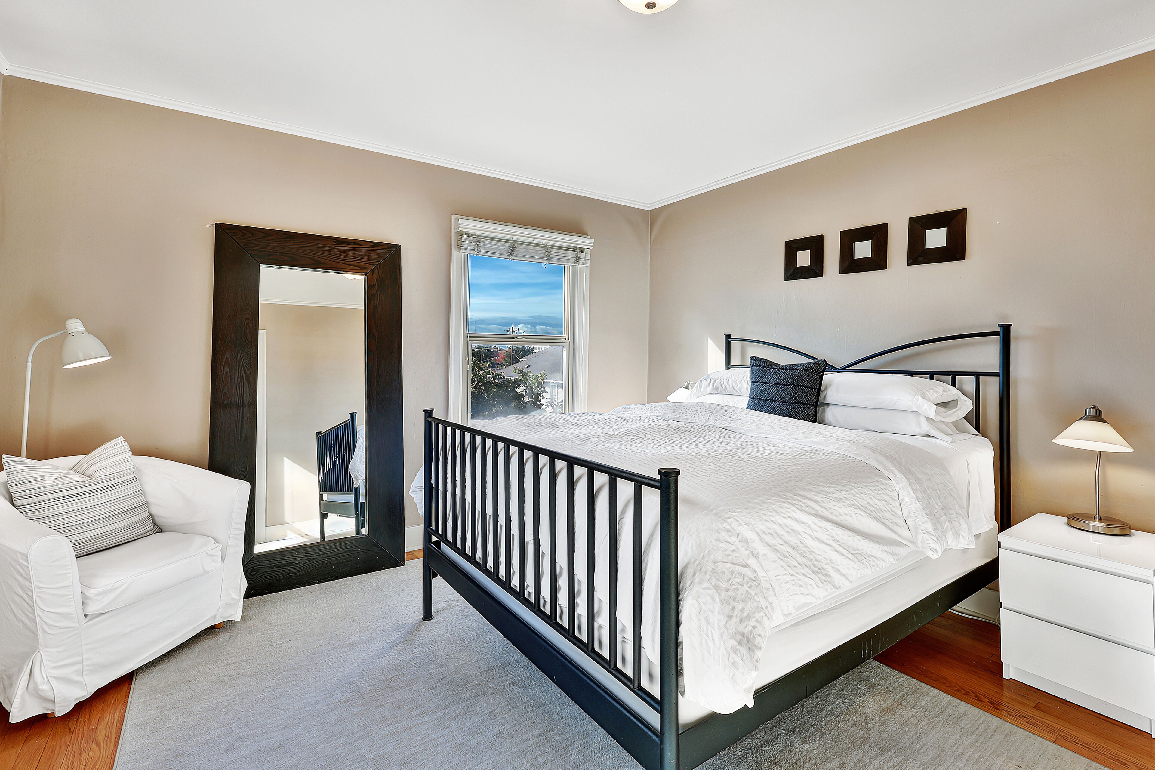 1 bedroom, free WiFi, bed sheets