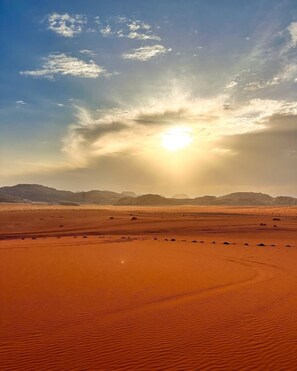 Exterior - Wadi Rum Moon (Wadi Rum)