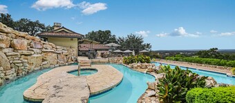 "THE WHOLE EXPERIENCE"! - Cottage #27 in a private country club community.