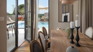 House | Dining - Luxury Villa With Heated Infinity Pool and Sauna (Pazin)