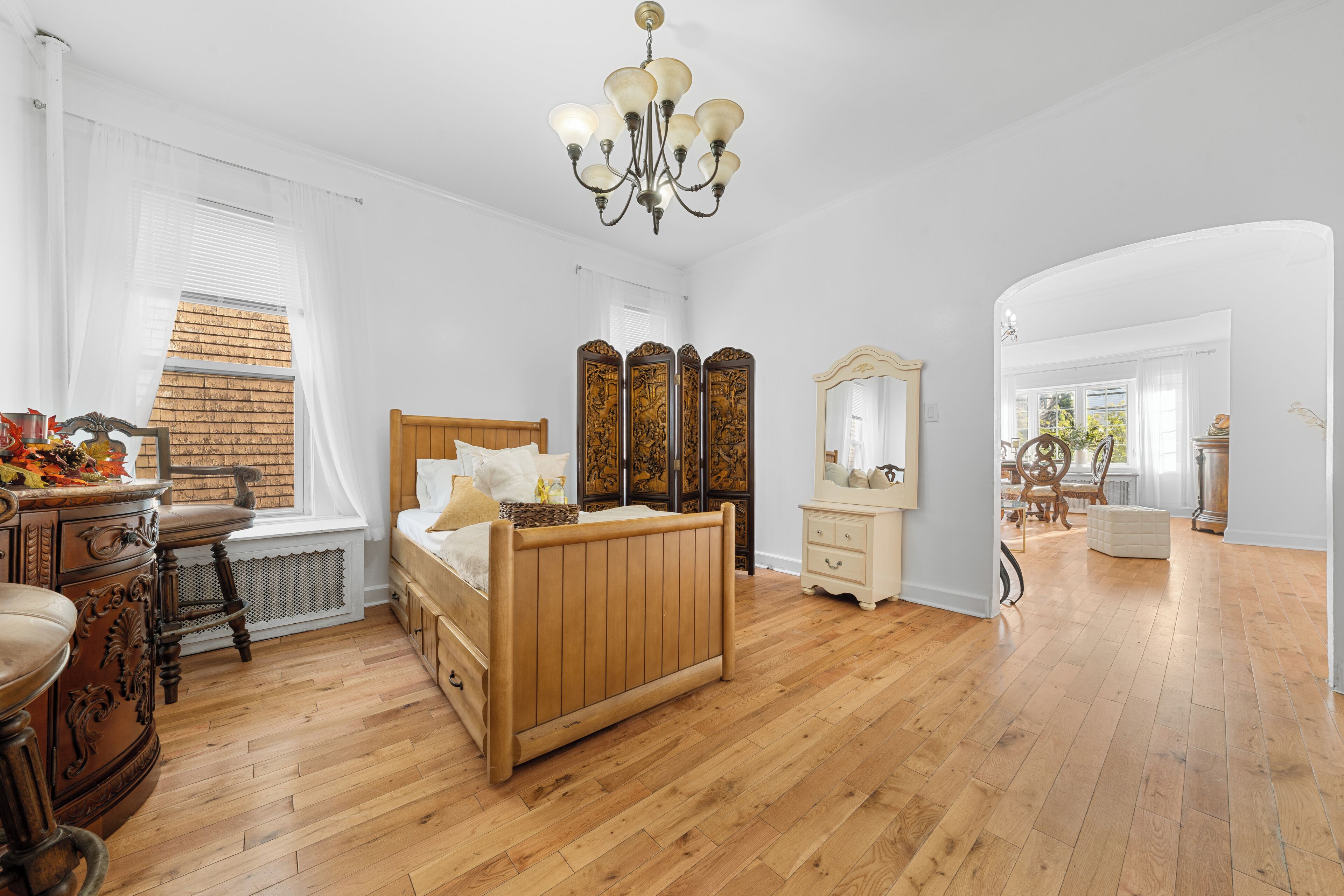 3 bedrooms, iron/ironing board, travel crib, free WiFi