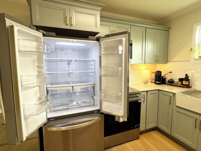 Wonderful bungalow completely remodeled in St. Petersburg