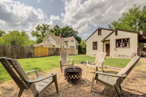 Hot tub, 4bd Family Home - Bertrand Cottage